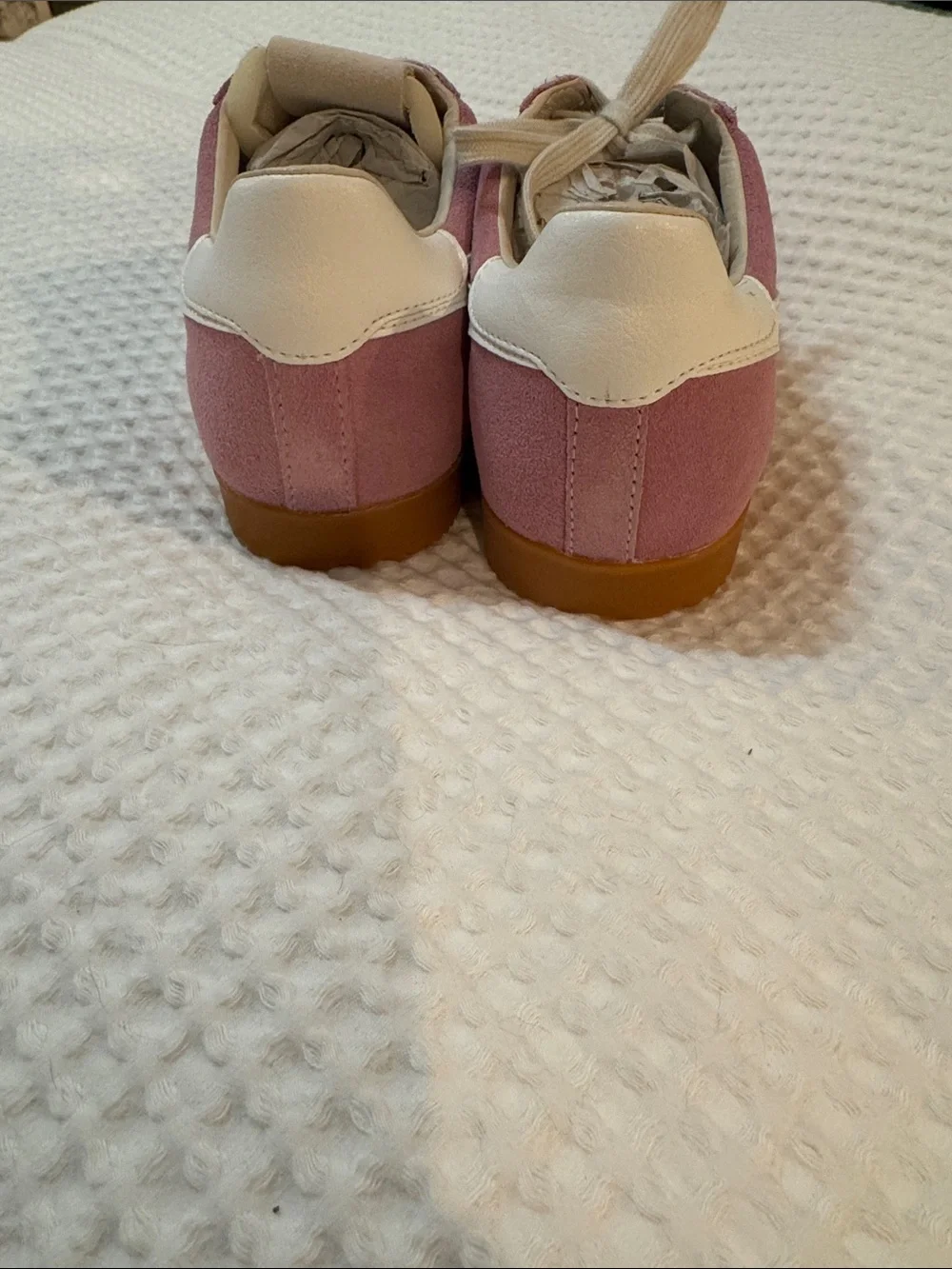 Gola Elan Sneaker in Candy and White. Size 8.5. New. Never worn.